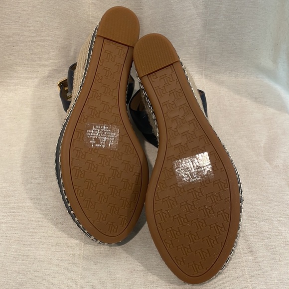 Lauren Ralph Lauren navy wedges - Picture 3 of 8